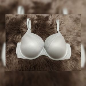 Victoria's secret bra